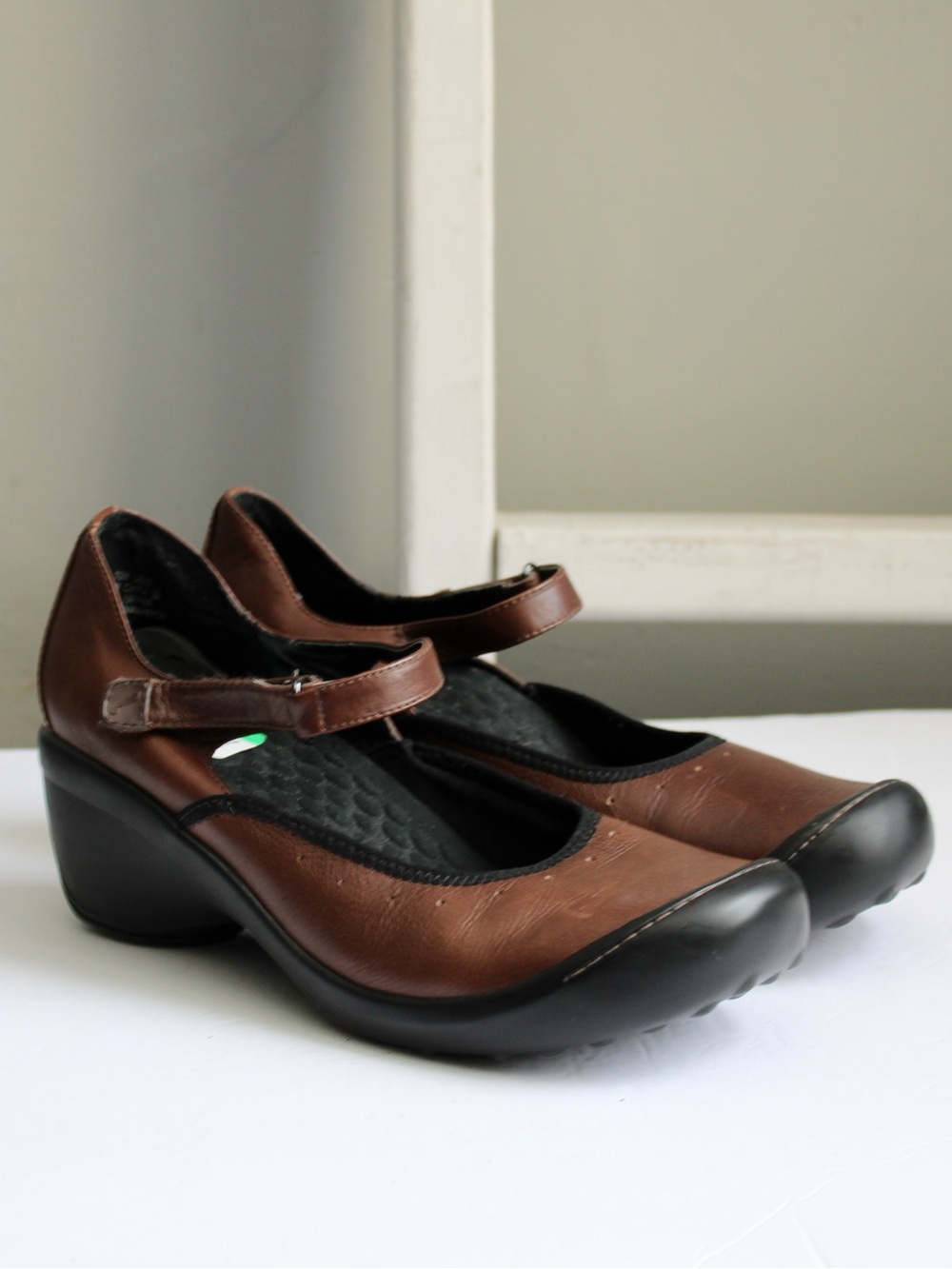 Clarks Privo Women's Tip Mary Jane Heel Leather Chestnut Brown Size 10